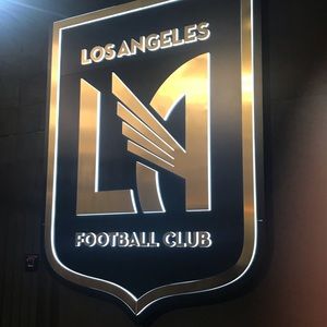 Meet your Posher, Luis